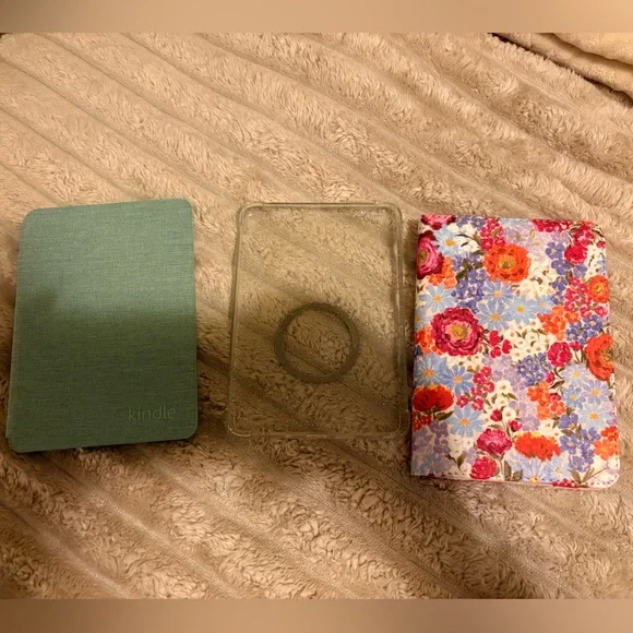 Matcha Kindle Basic (newest model) - Picture 6 of 9